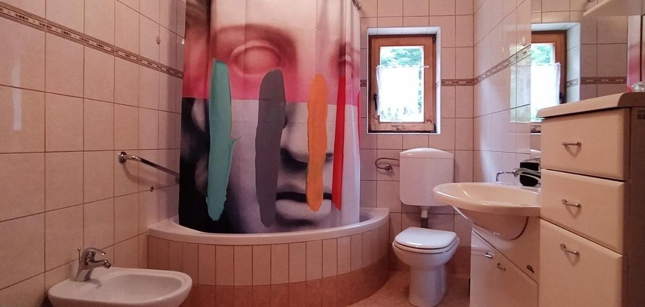 Kmetija Pecnik Apartment Prevalje Luaran gambar
