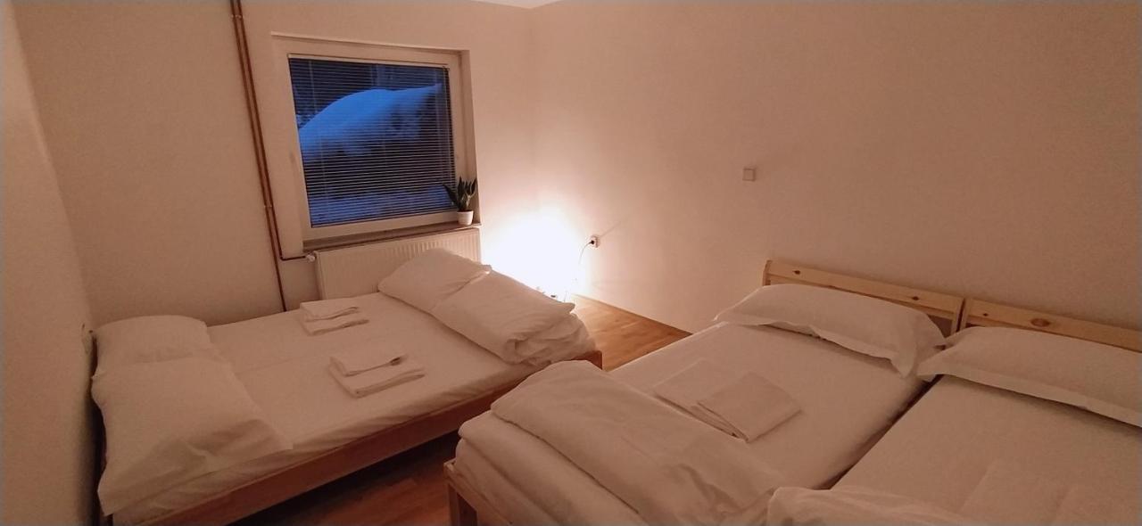 Kmetija Pecnik Apartment Prevalje Luaran gambar